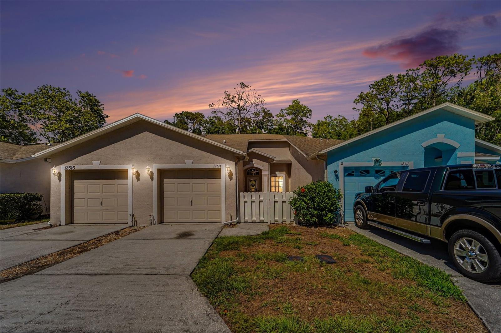 12514 Hollybrook Ln