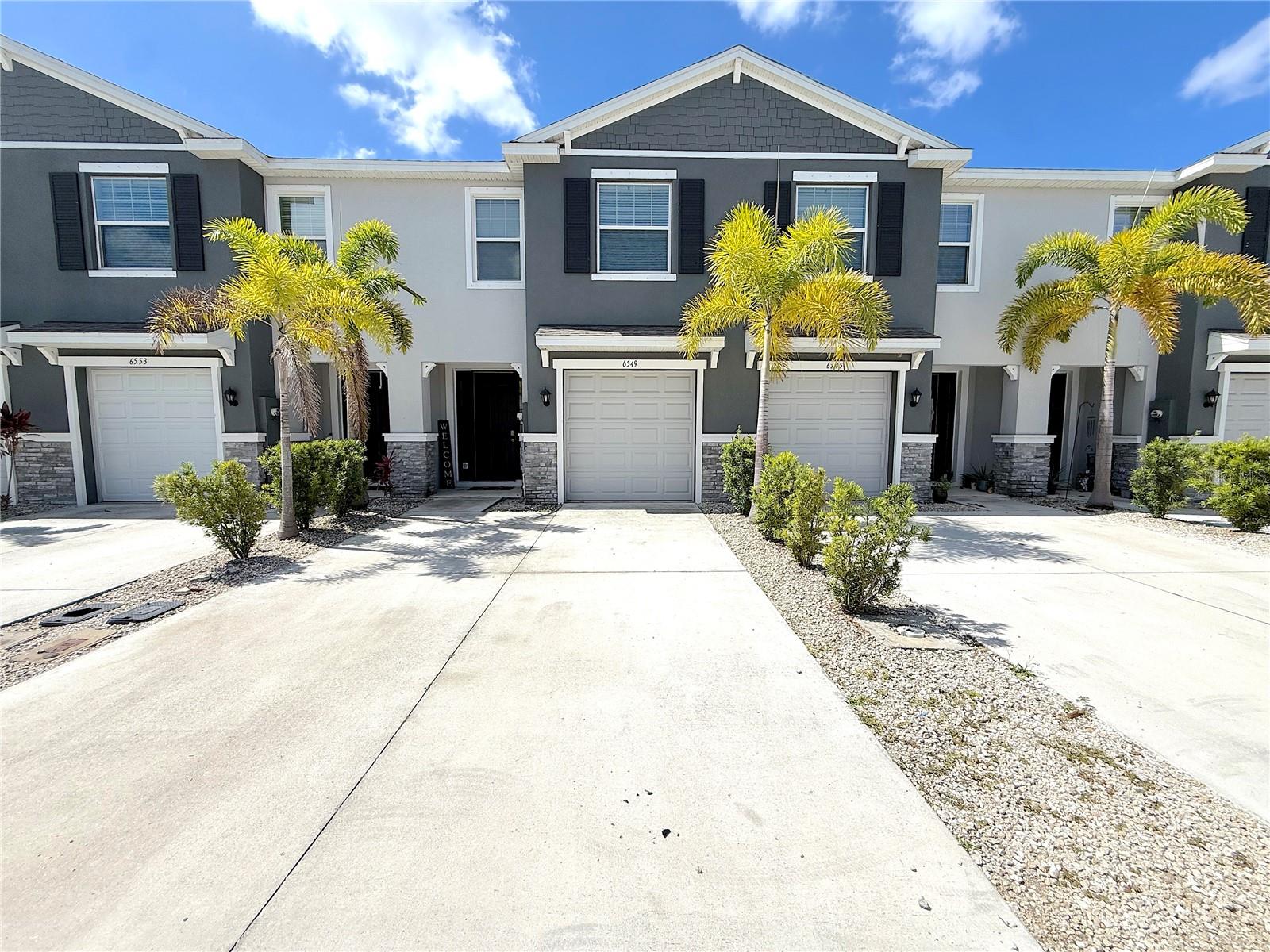 6549 Serenity Fall Ln
