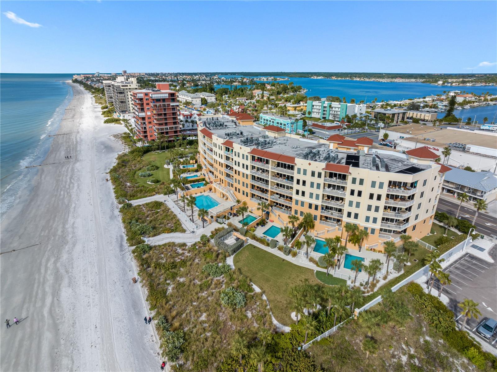 15208 Gulf Blvd #601
