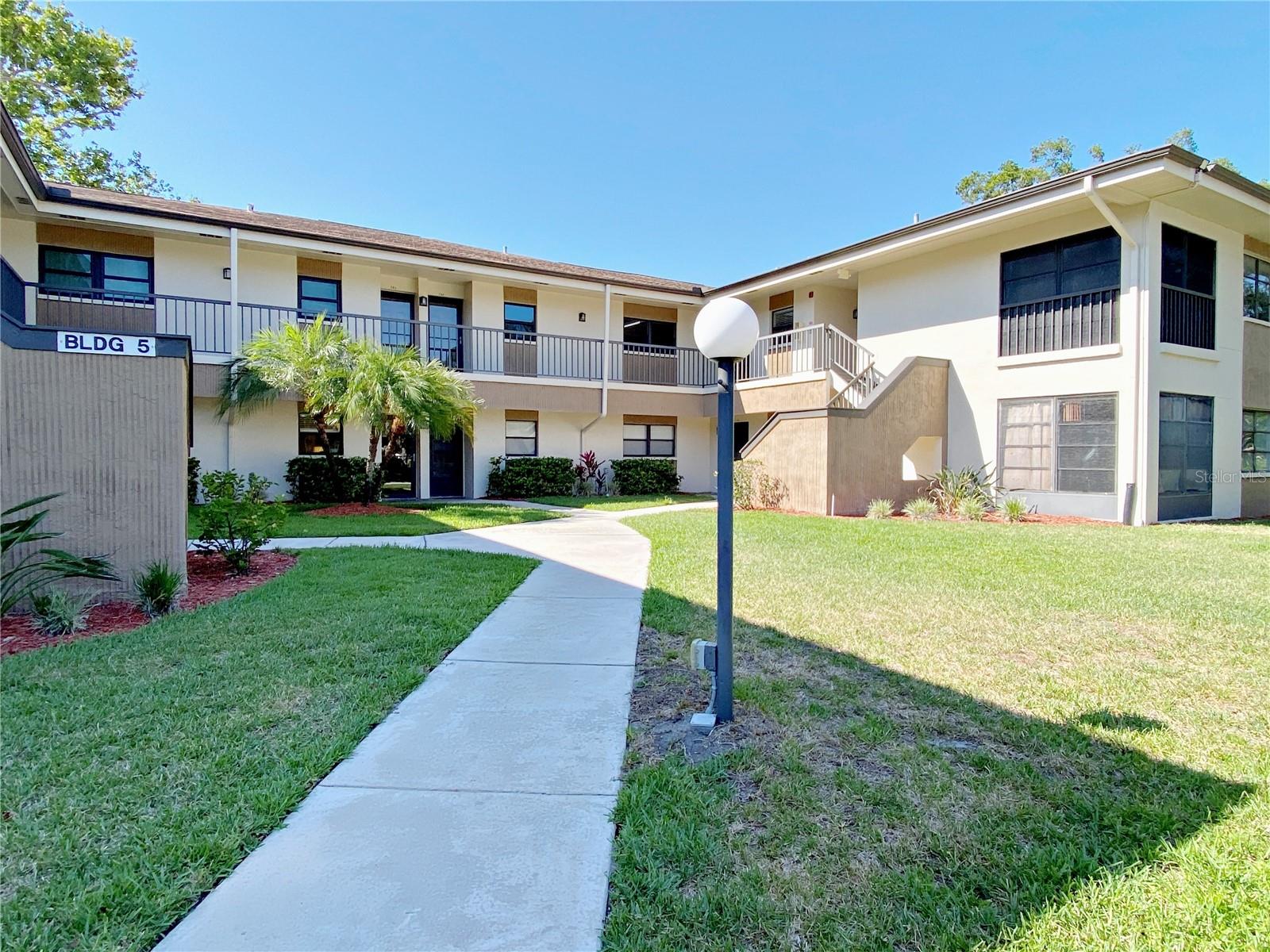 2700 Nebraska Ave #5-105