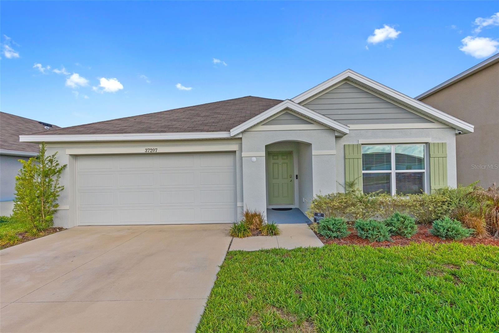 37207 Sharks Eye Ln