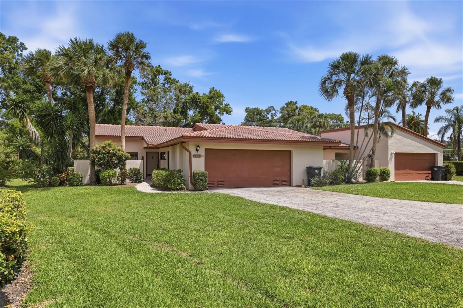 6403 Pelican Dr