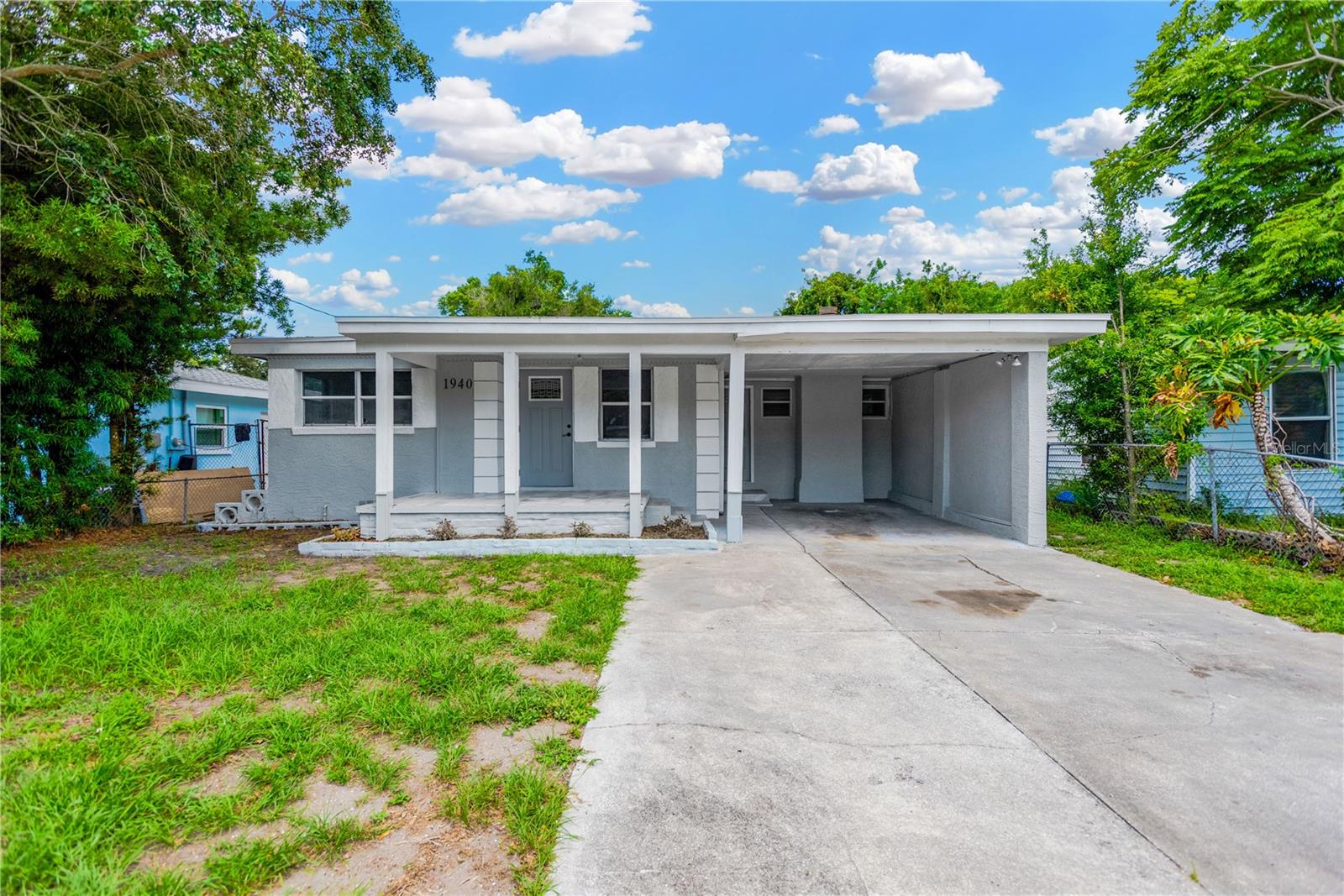 1940 N Betty Ln