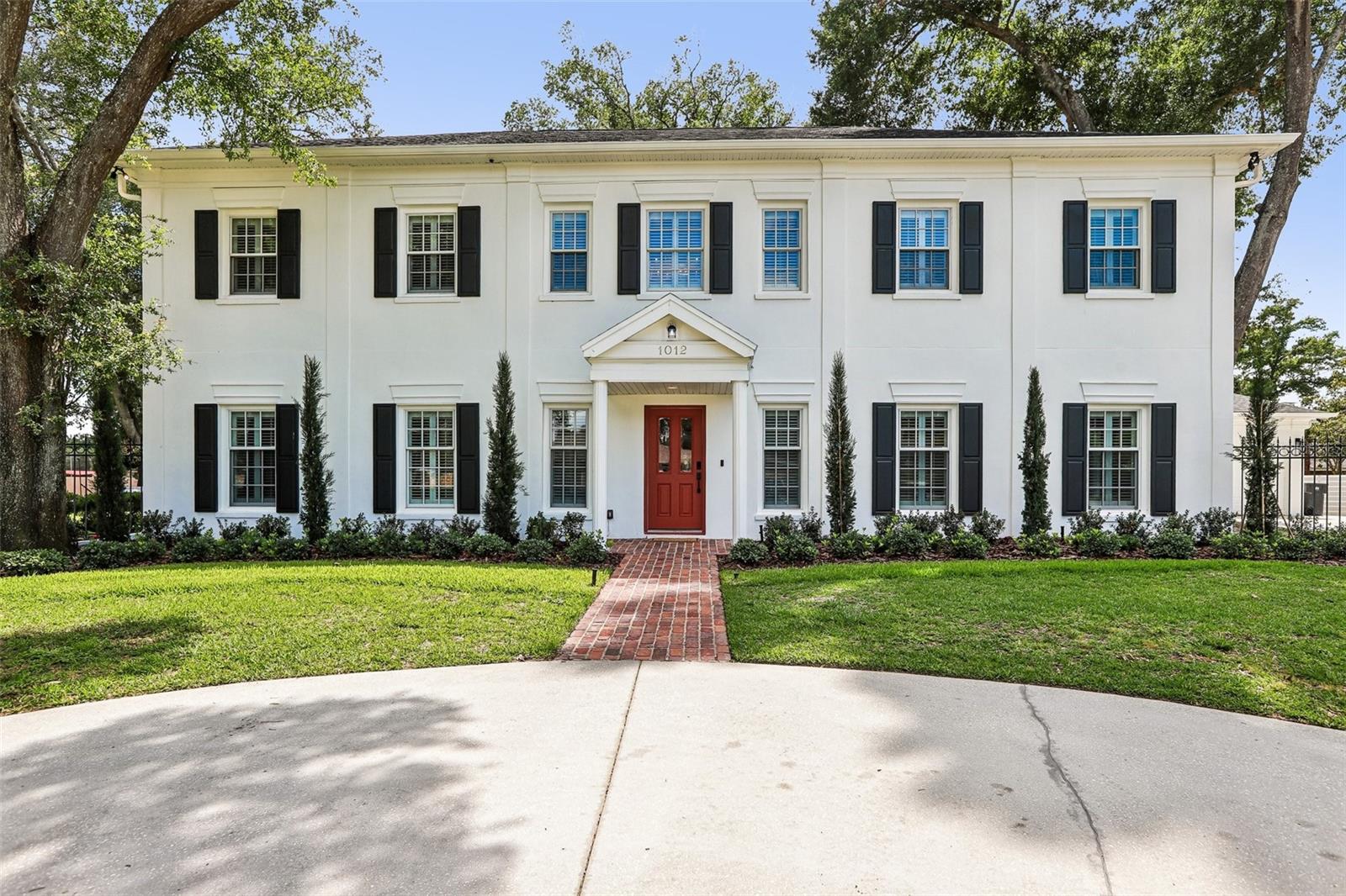 1012 Morfield Ln