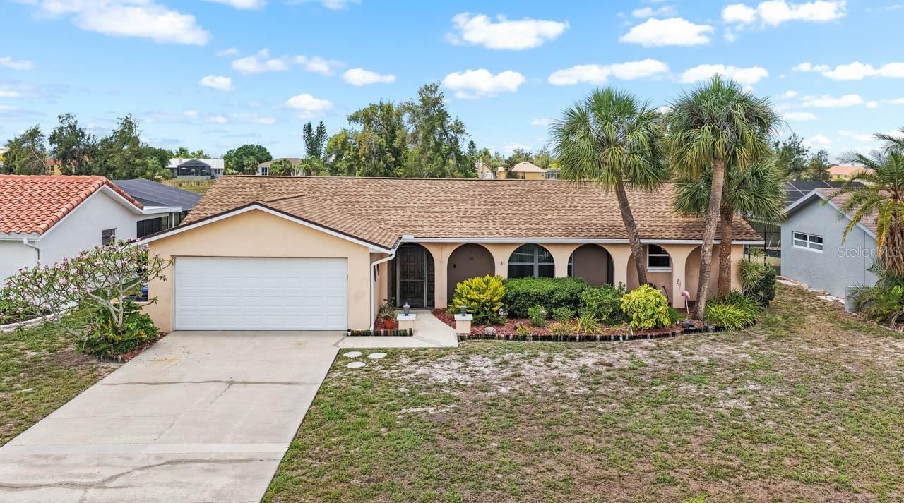 736 Flamingo Dr