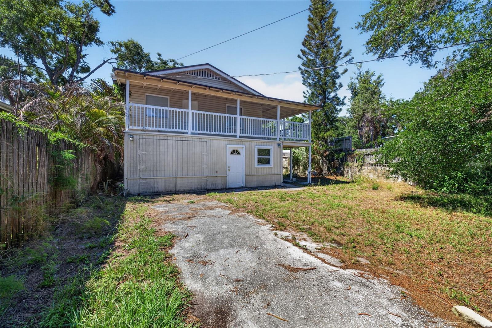 114 W Wilder Ave
