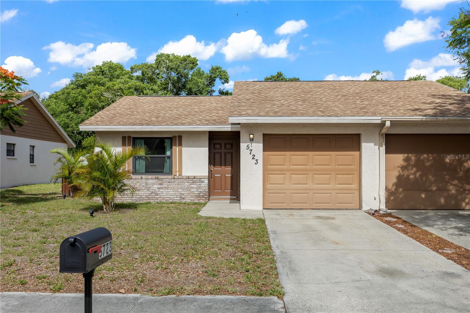 5723 Deer Hollow Trl