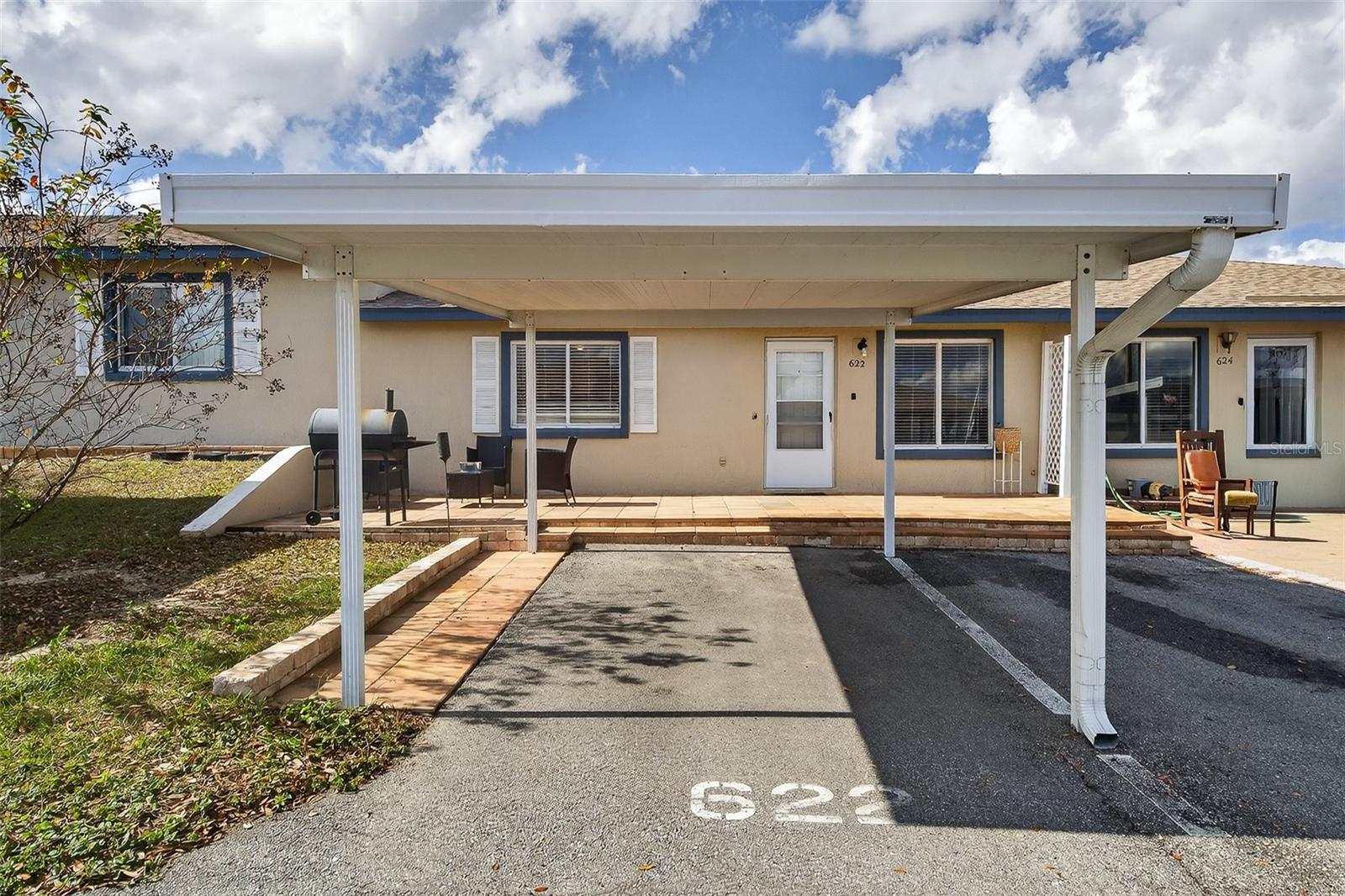 622 Ridge Ter