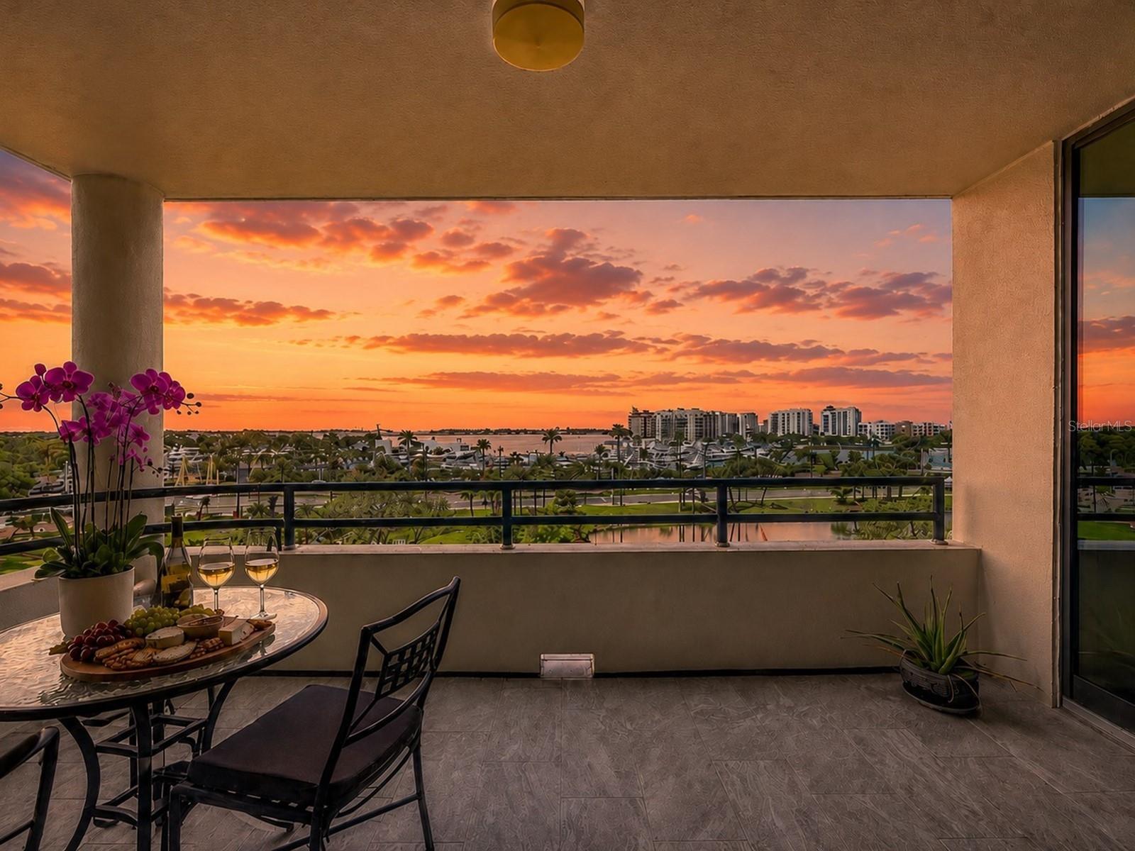 1255 N Gulfstream Ave #507