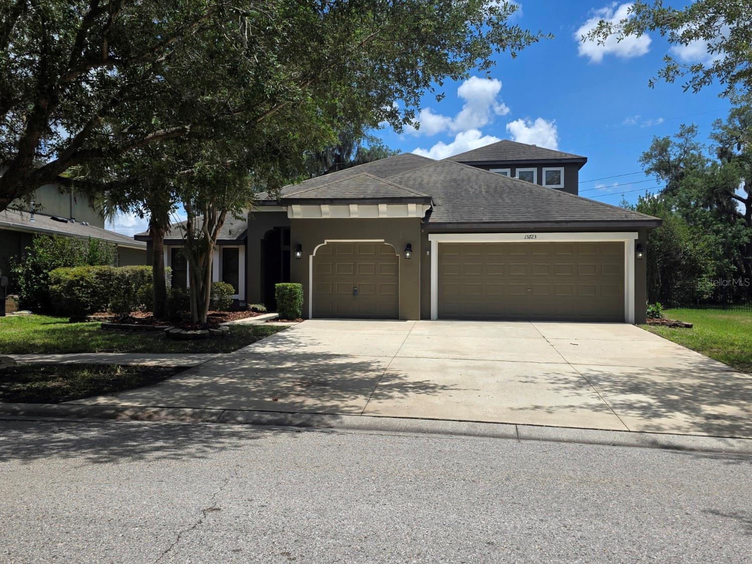 15723 Starling Water Dr