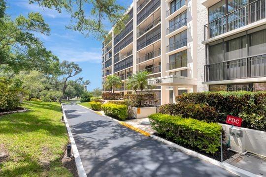 220 Belleview Blvd #203
