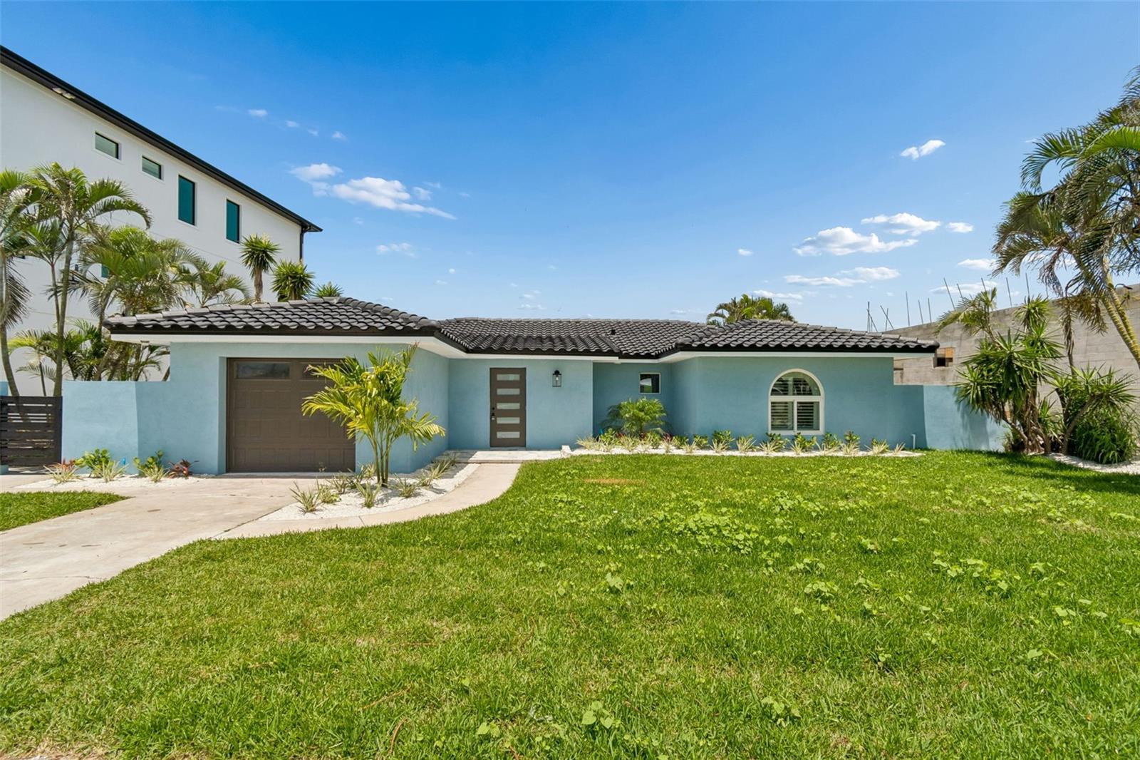 10238 Tarpon Dr