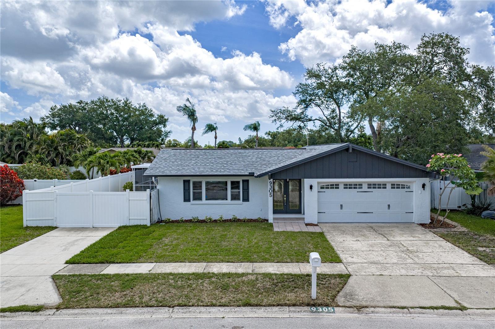 9305 120th Ln