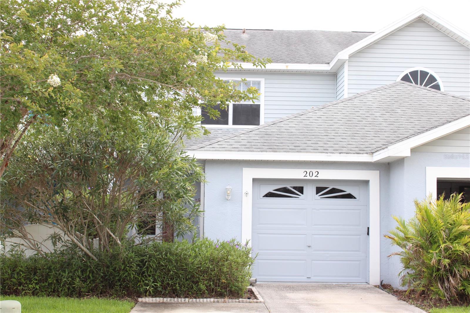 202 Hemingway Dr