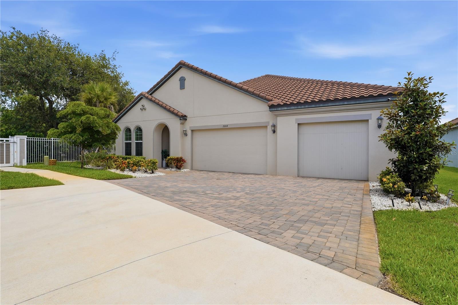 7204 Great Egret Blvd