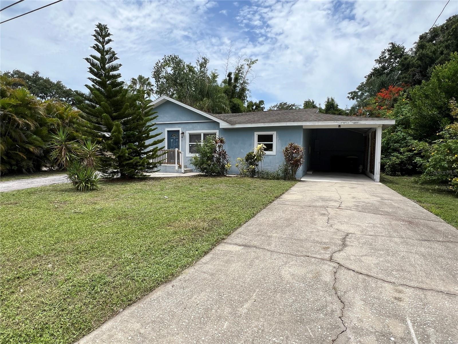 118 David Ave