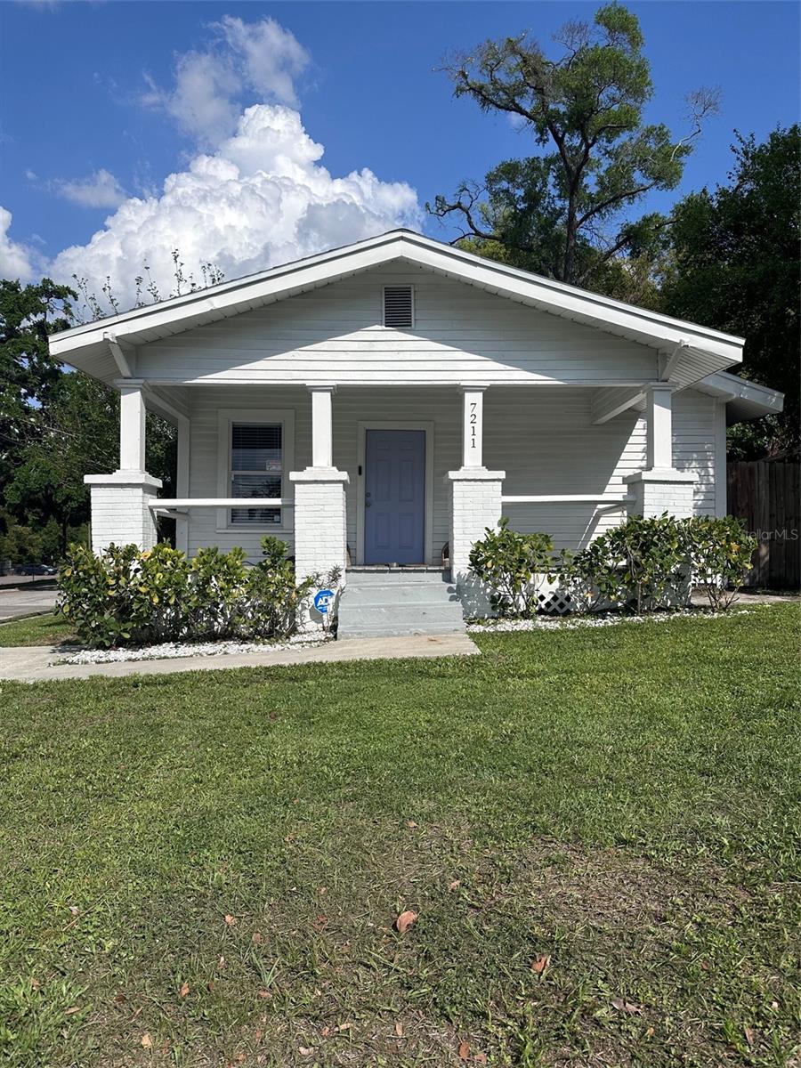 7211 N Taliaferro Ave