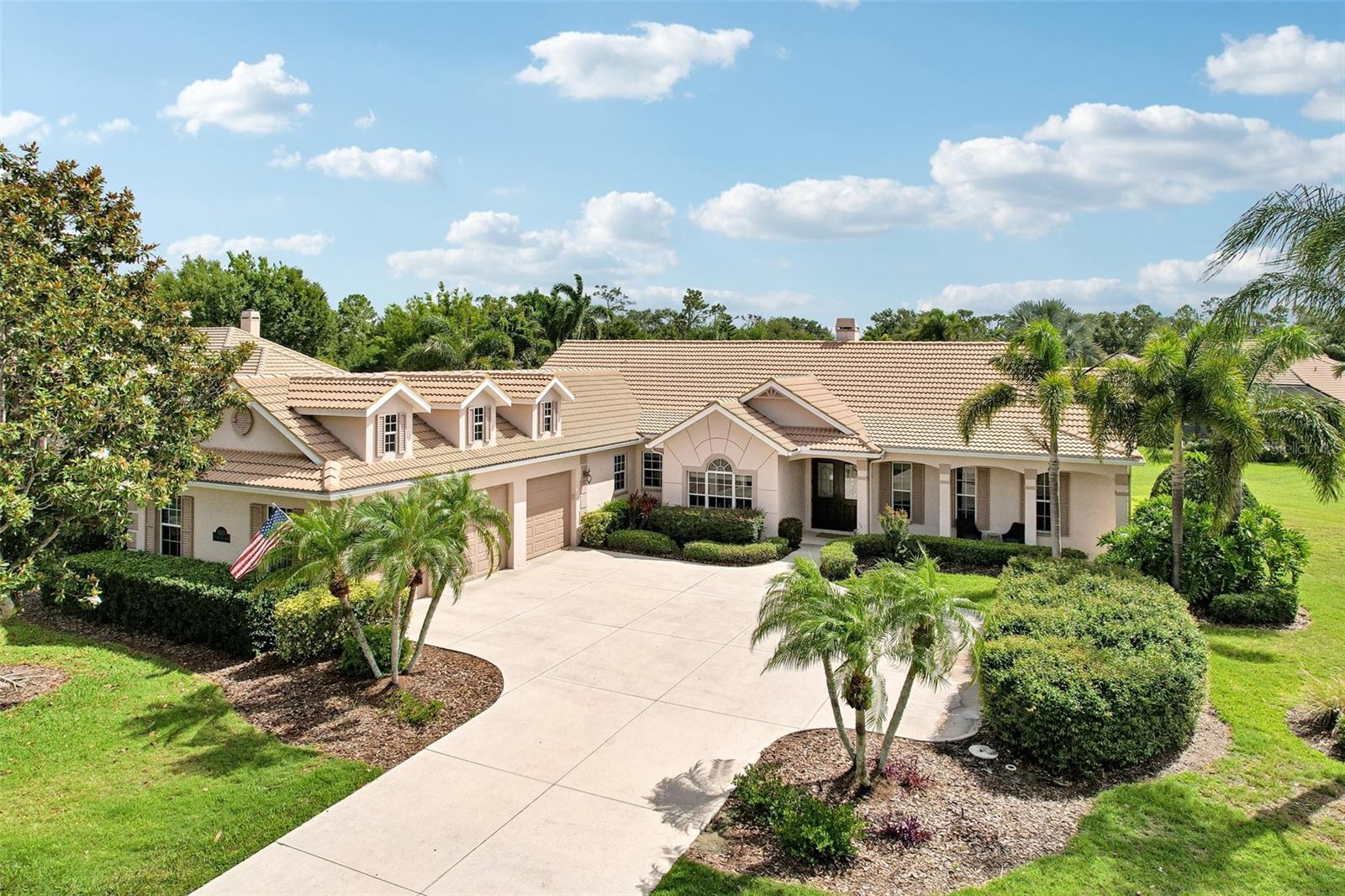 6615 Butlers Crest Dr