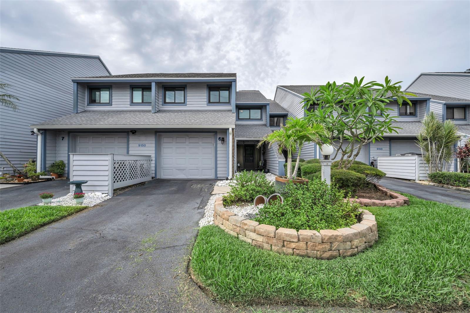 9150 Park Blvd #6