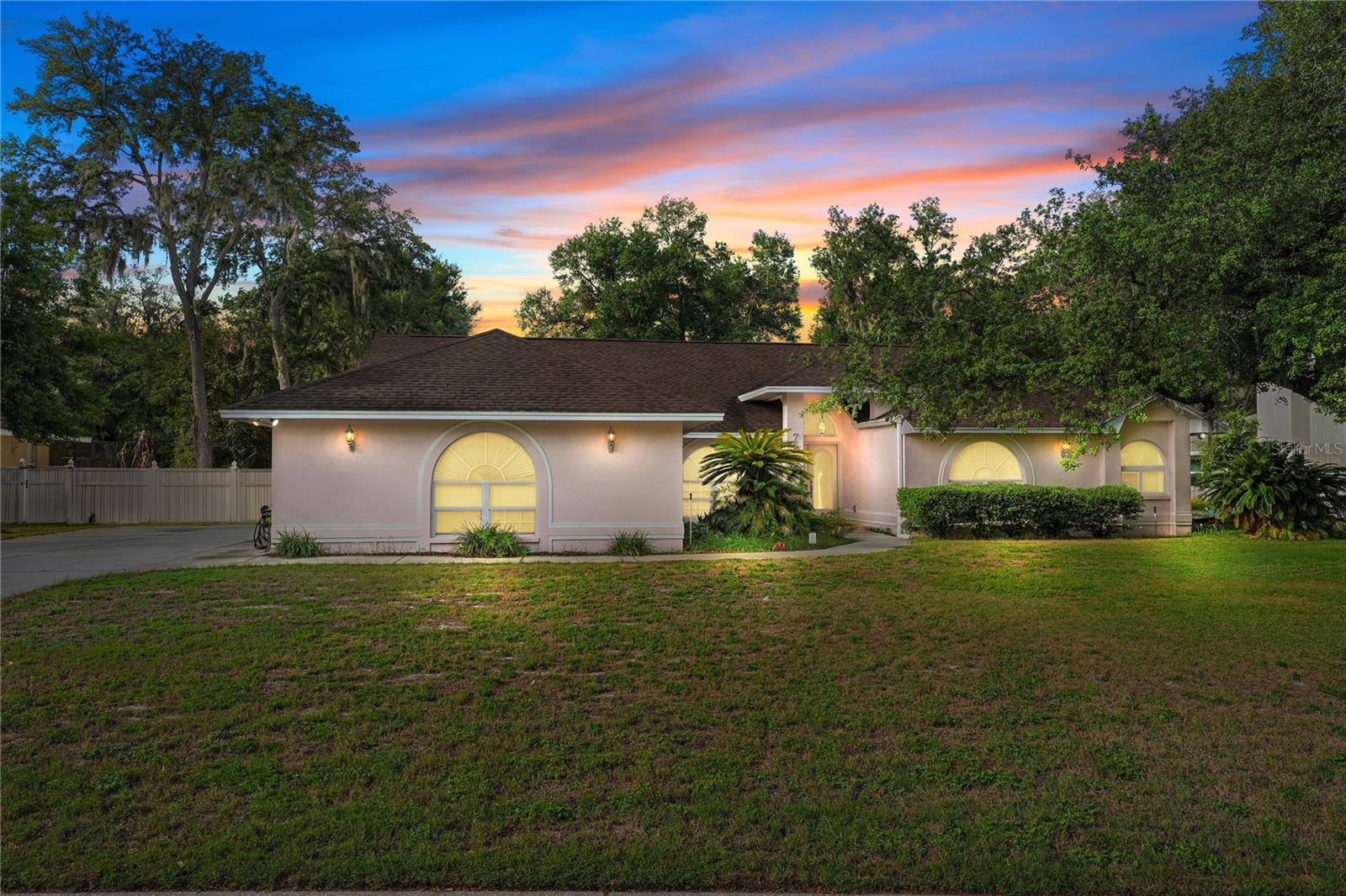 7222 Stanford Dr