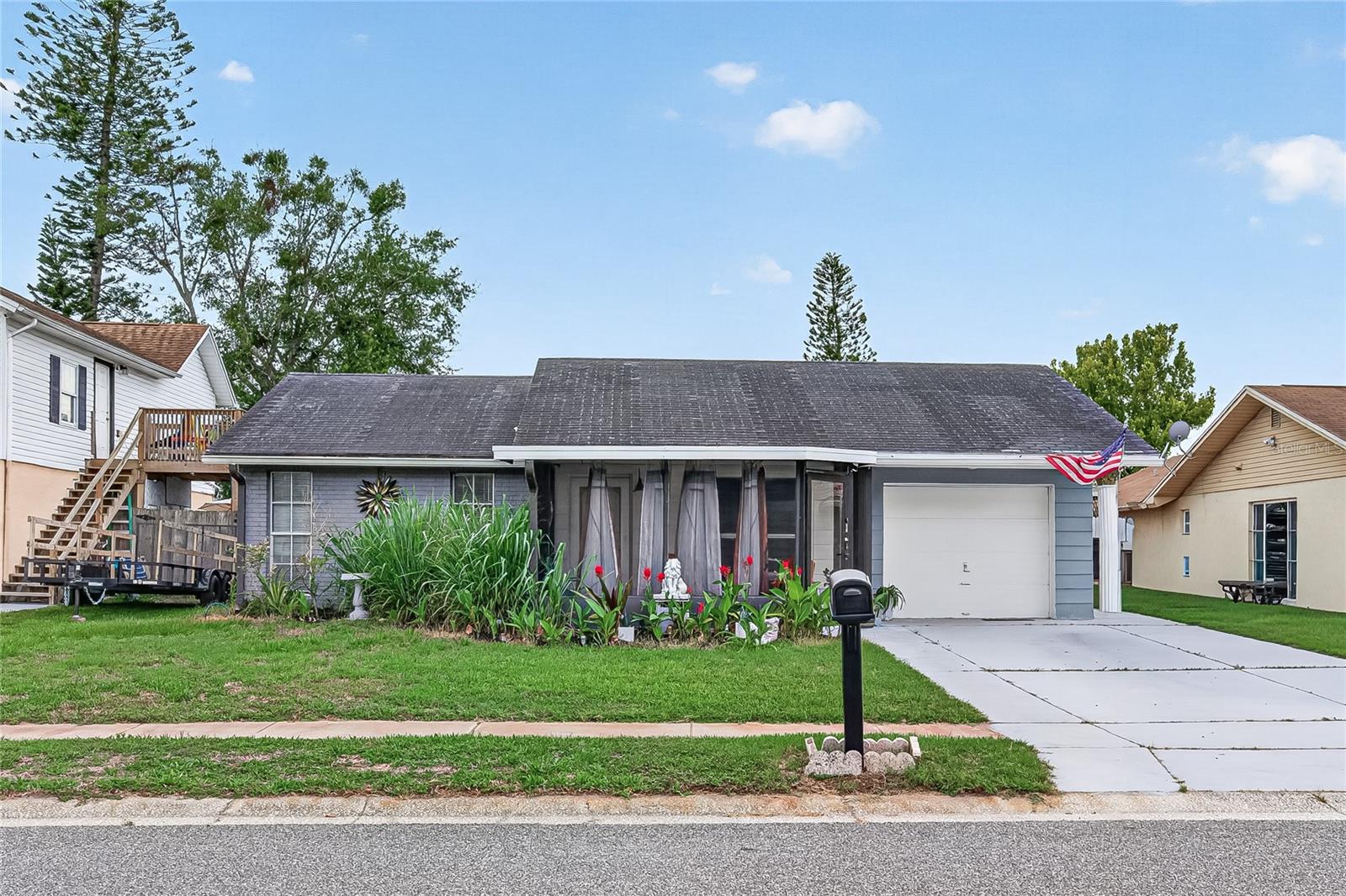 7644 Humboldt Ave