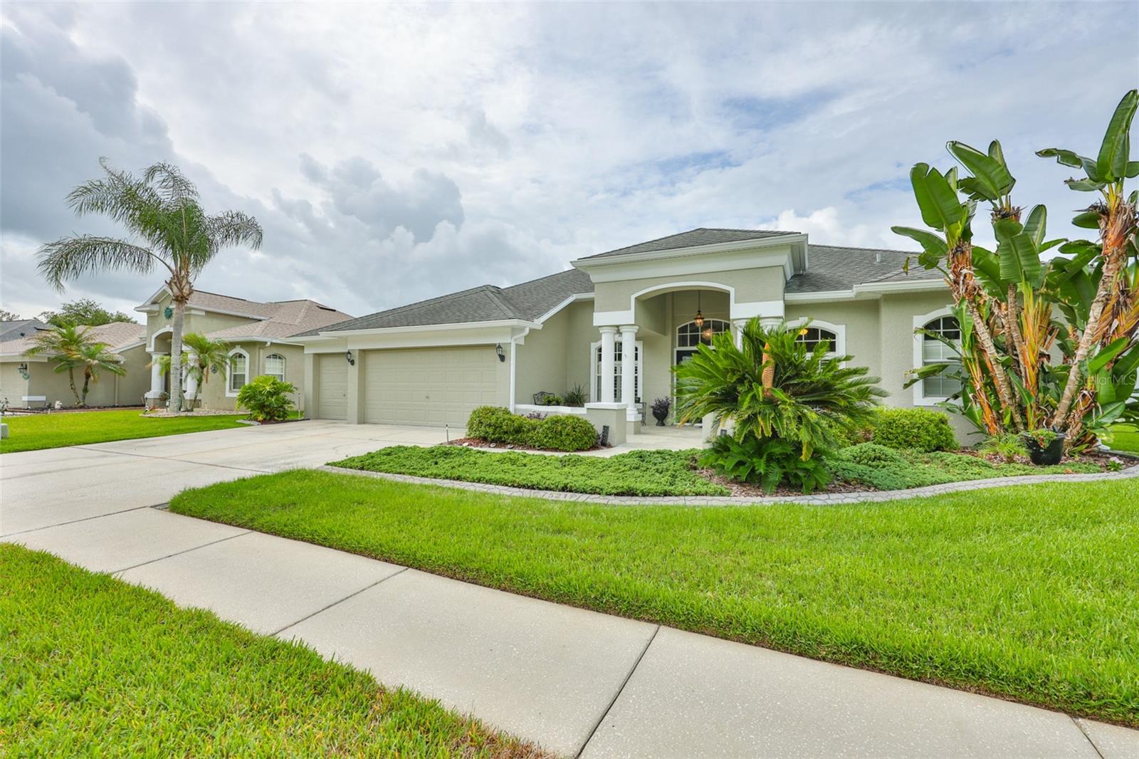 7521 Melogold Cir