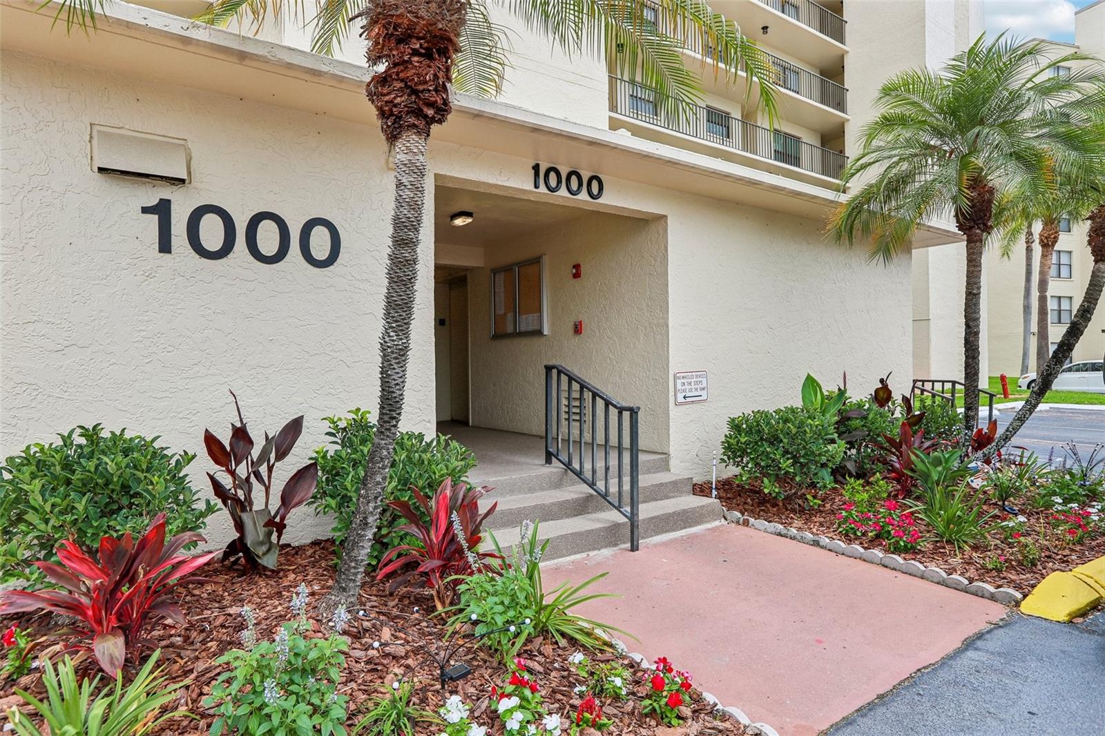 1000 Cove Cay Dr #3A
