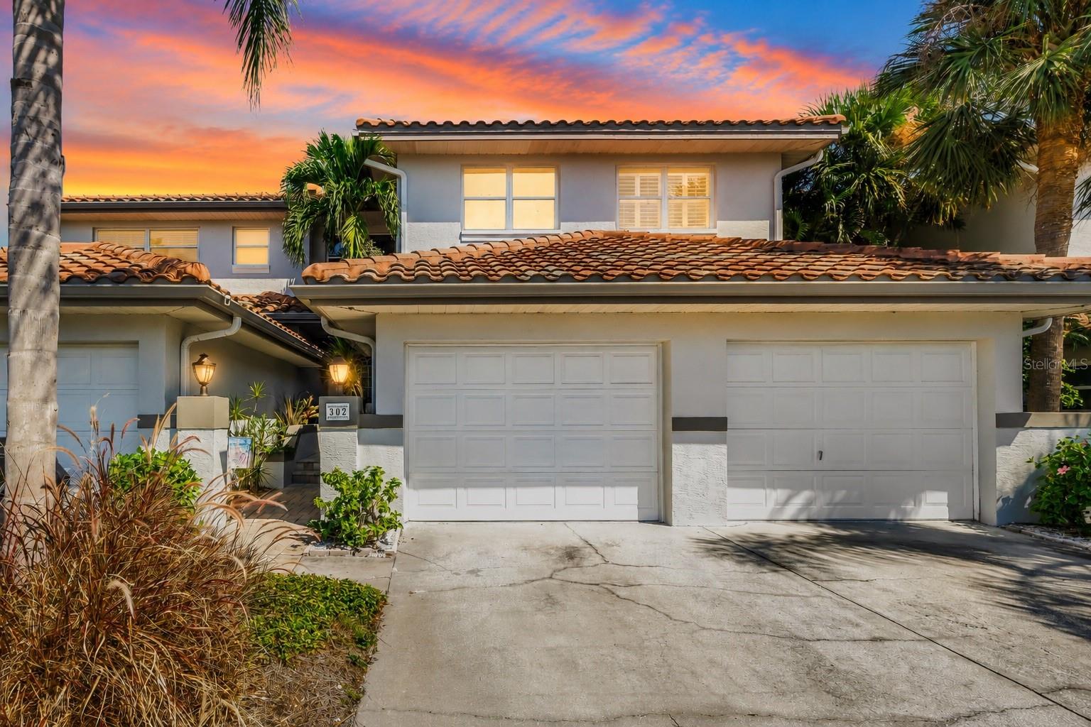 903 Pinellas Bayway S #302