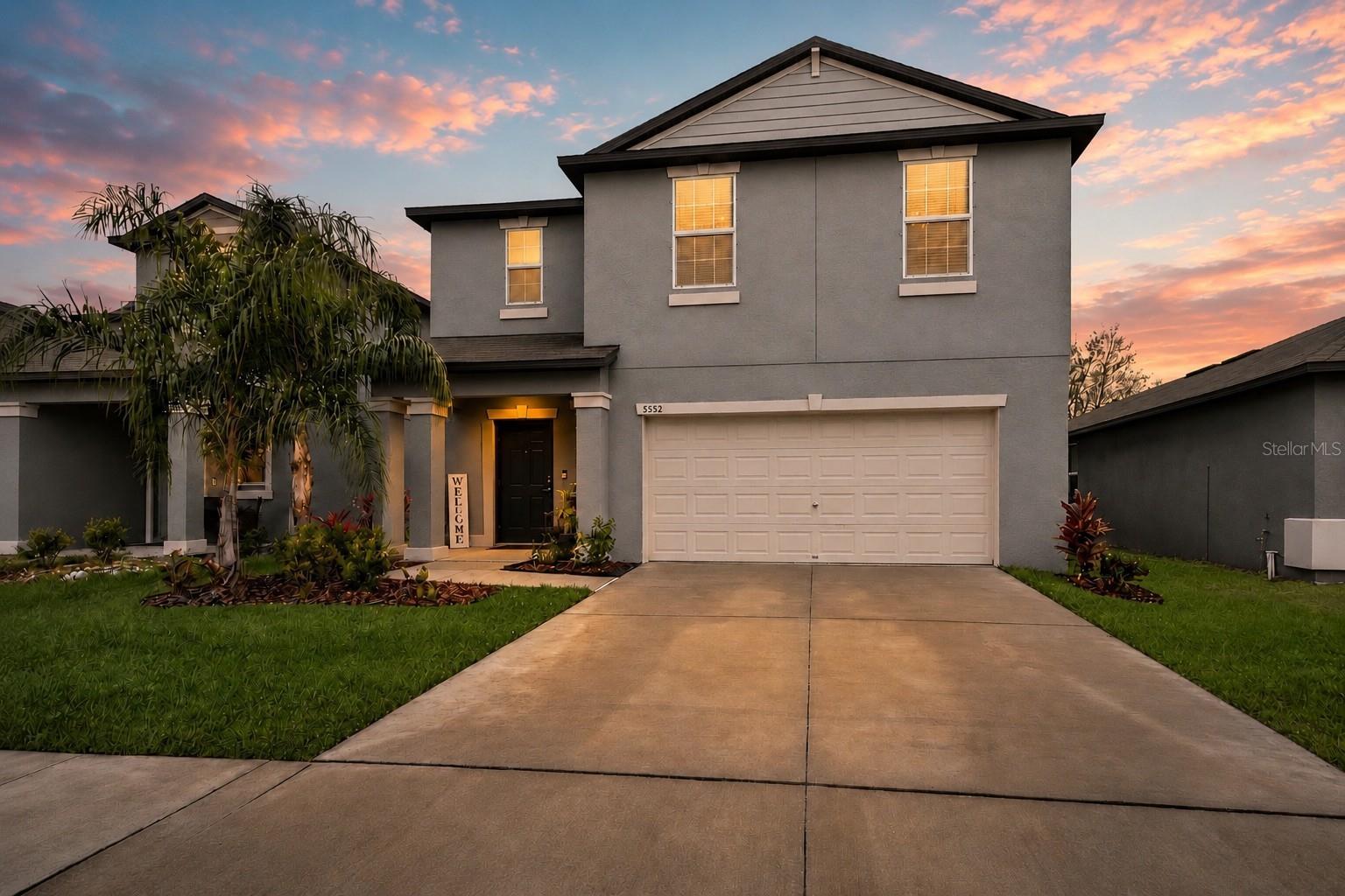 5552 Blue Azure Dr