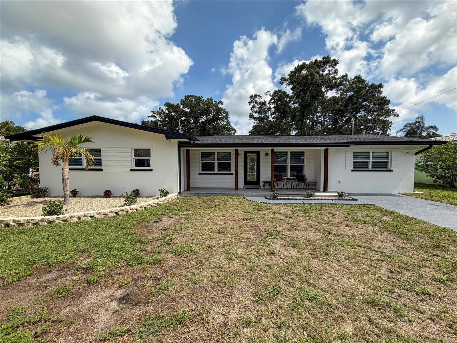 1446 Admiral Woodson Ln