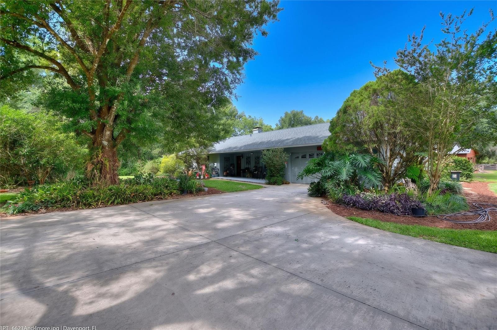 7 Lake Arrowhead Dr