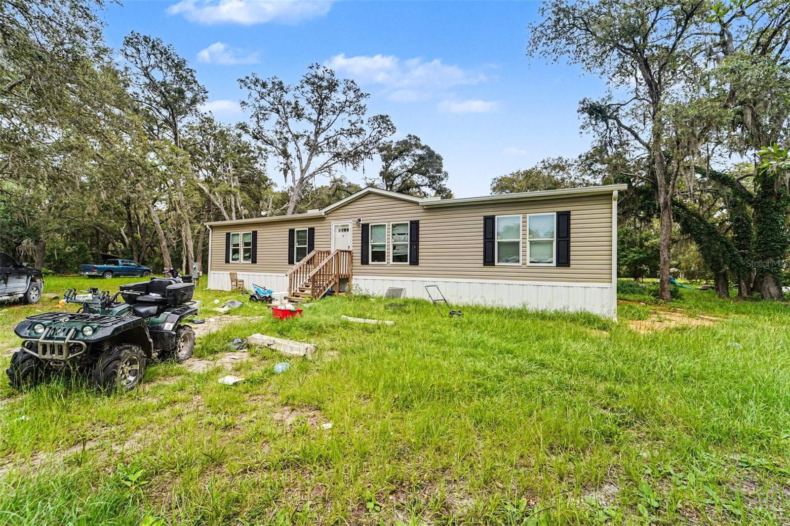 17538 Evelyn CT
