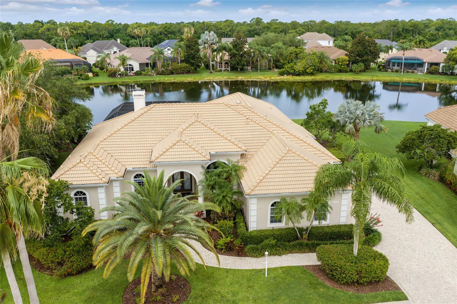 7920 Royal Queensland Way