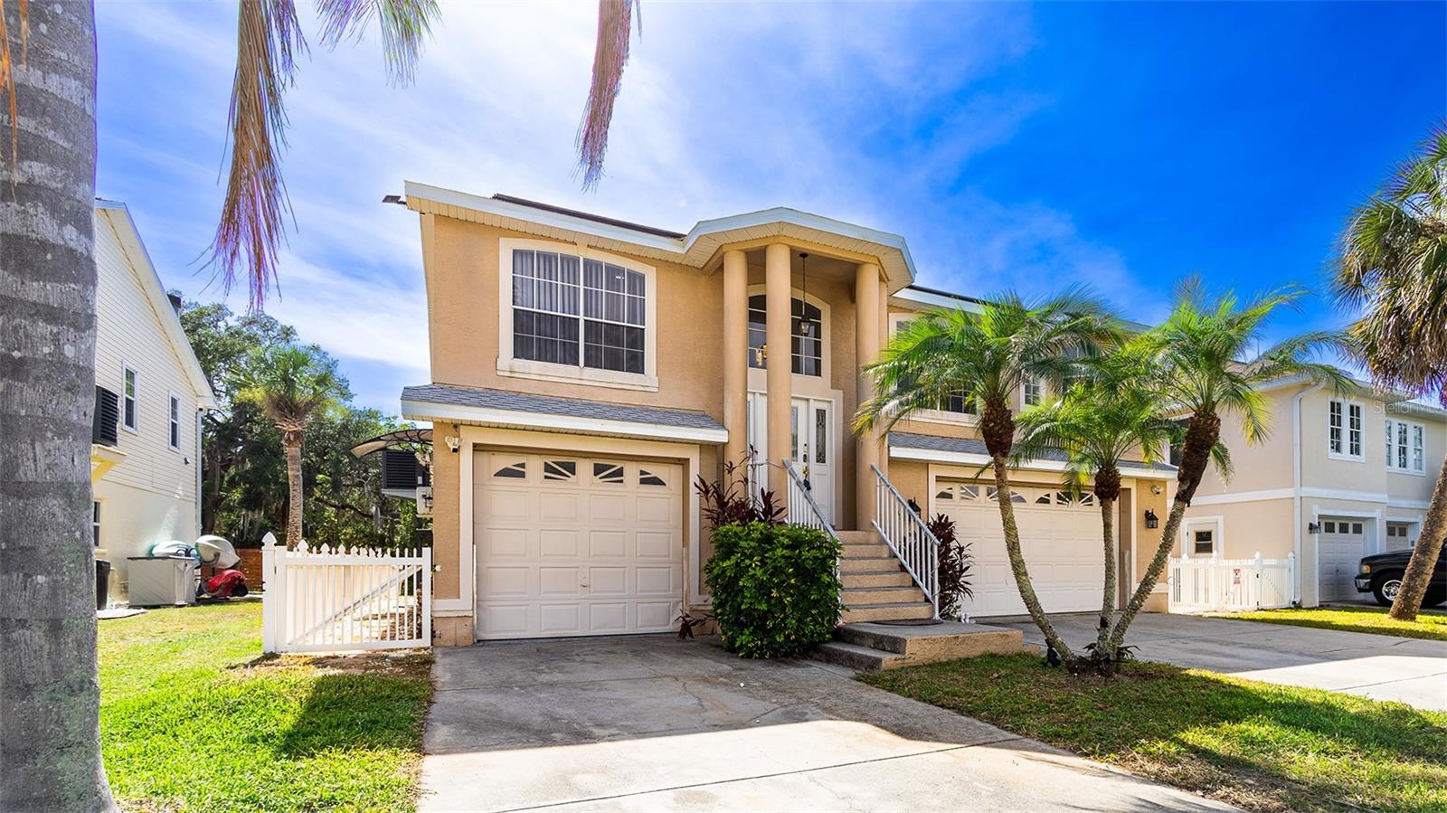 5451 Tropic Dr