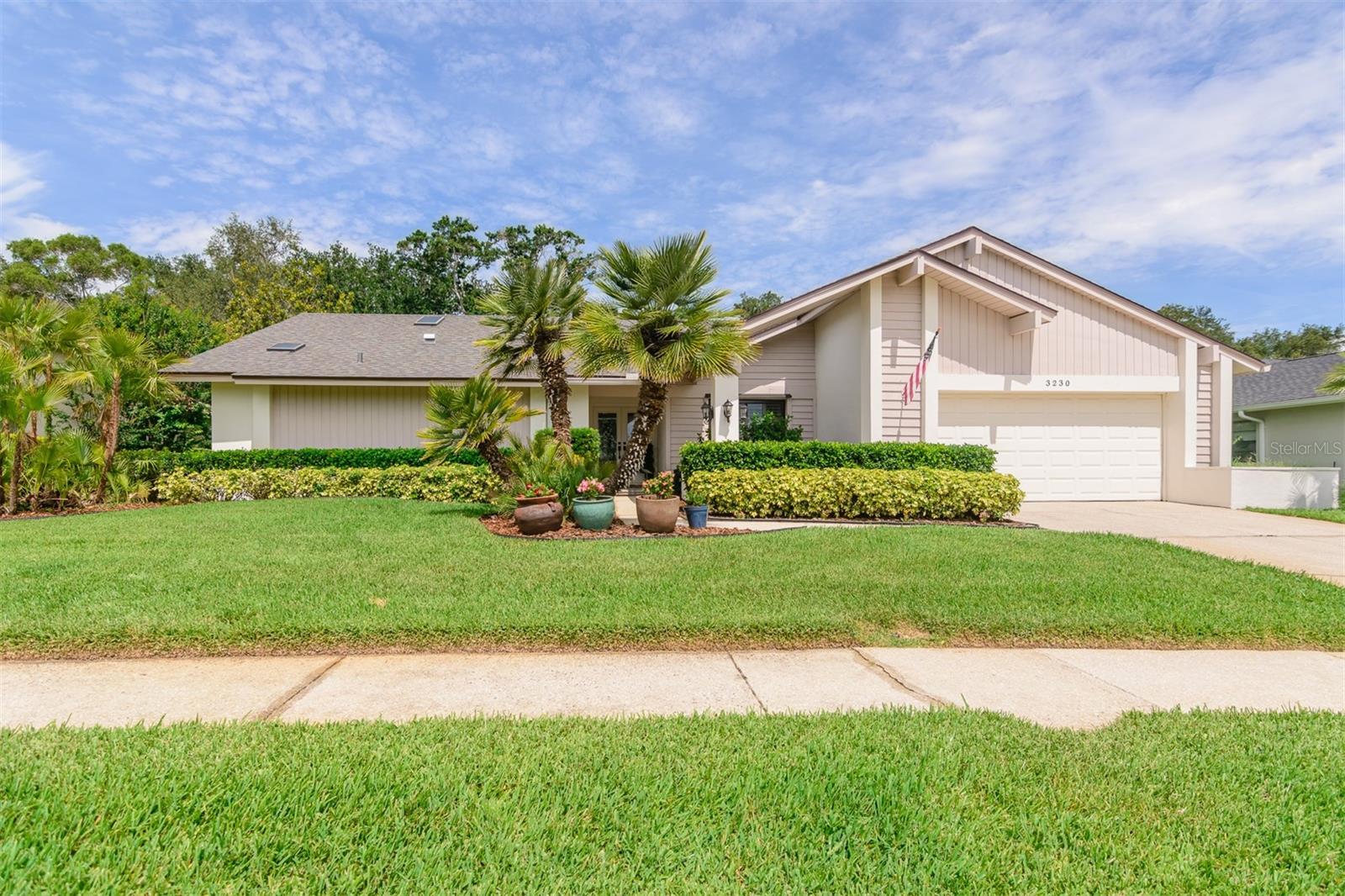 3230 Sandy Ridge Dr