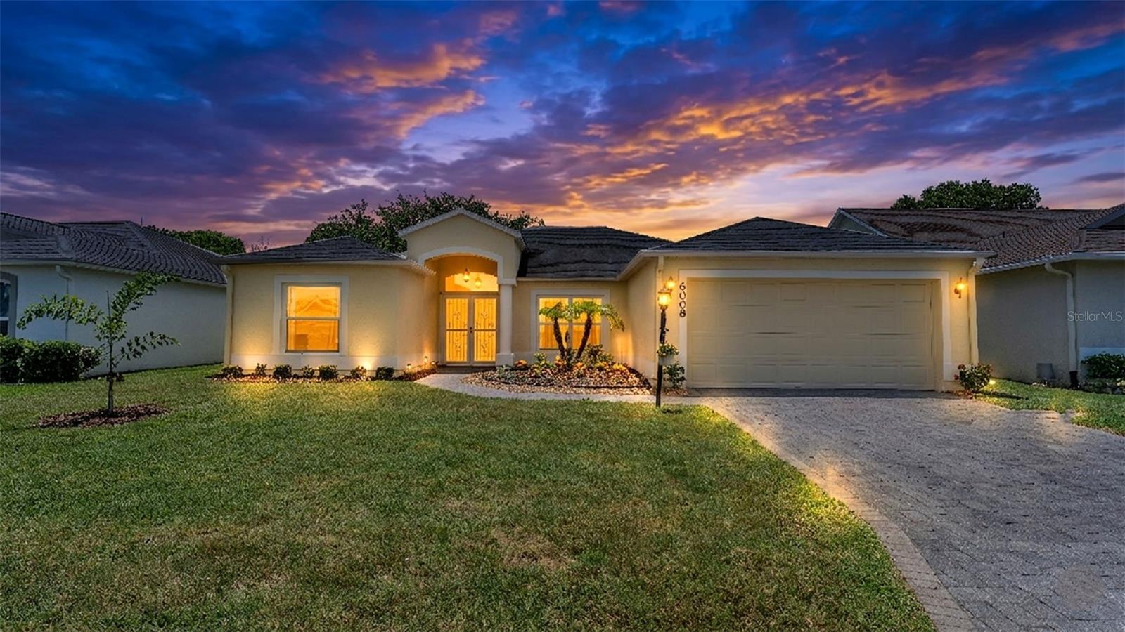 6008 Swallow Dr