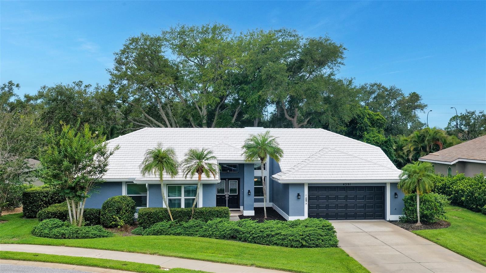 4391 Maplewood Ln