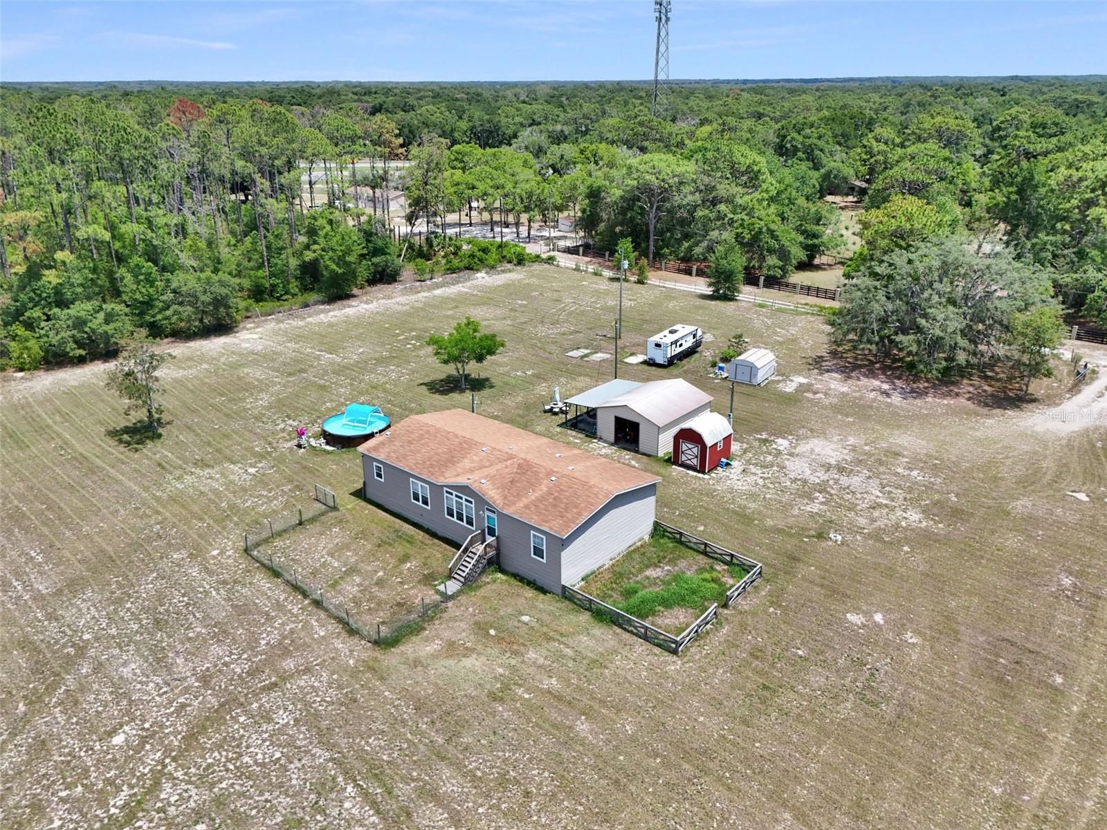 16947 Auburndale Ln