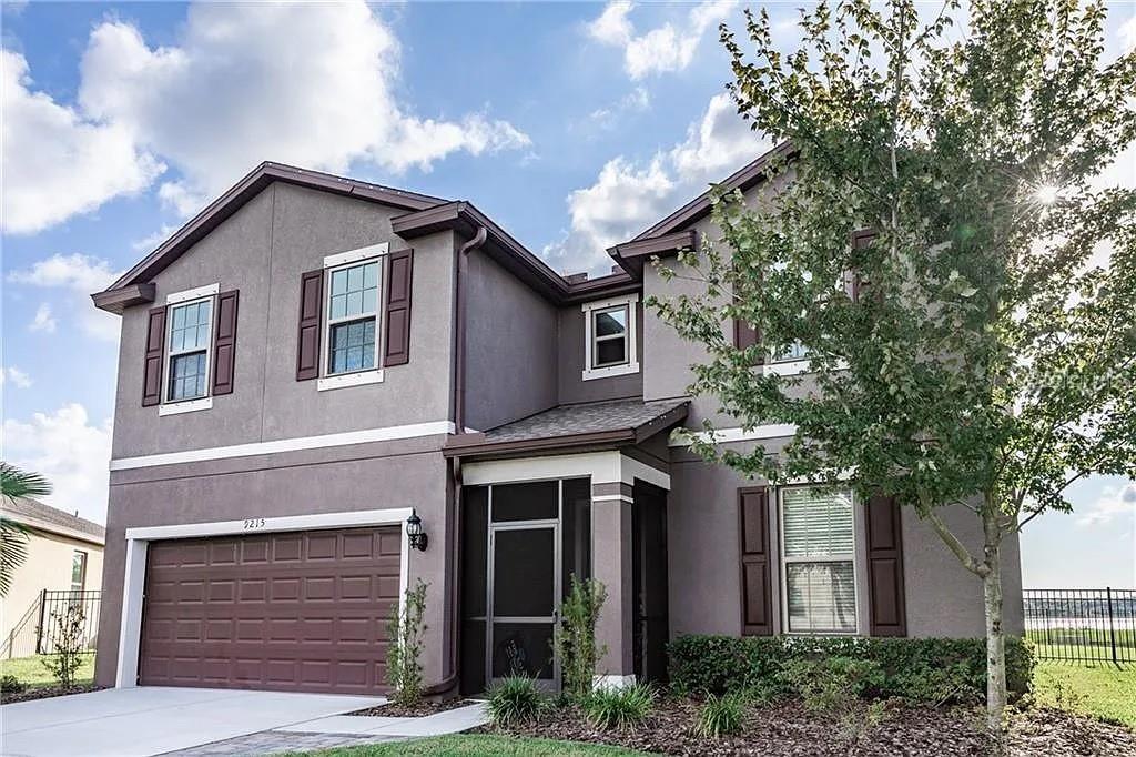 9215 Mountain Magnolia Dr