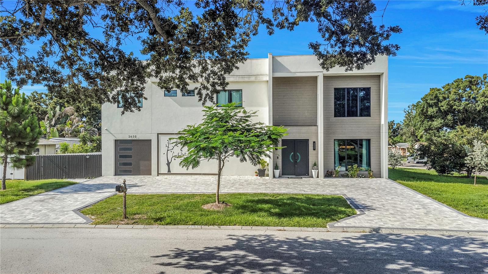 2635 Woodring Dr