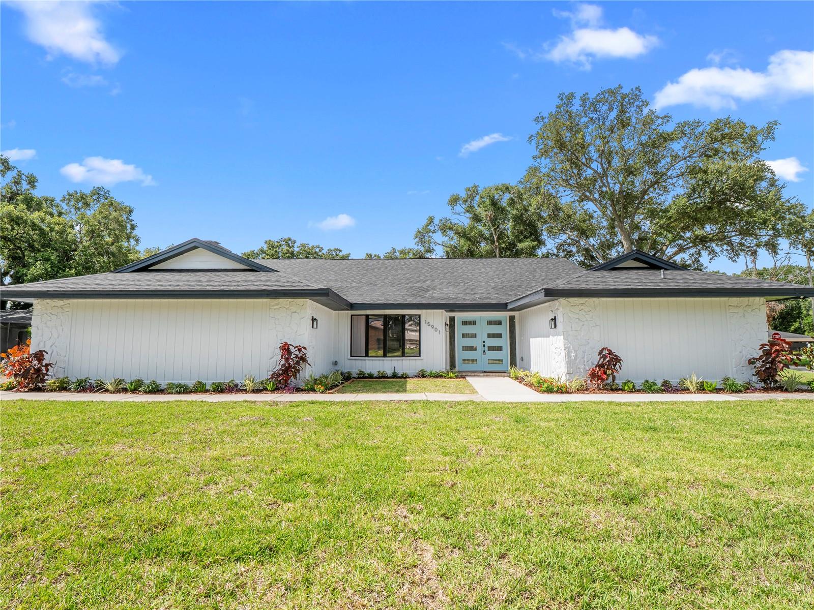 15901 Dover Cliffe Dr