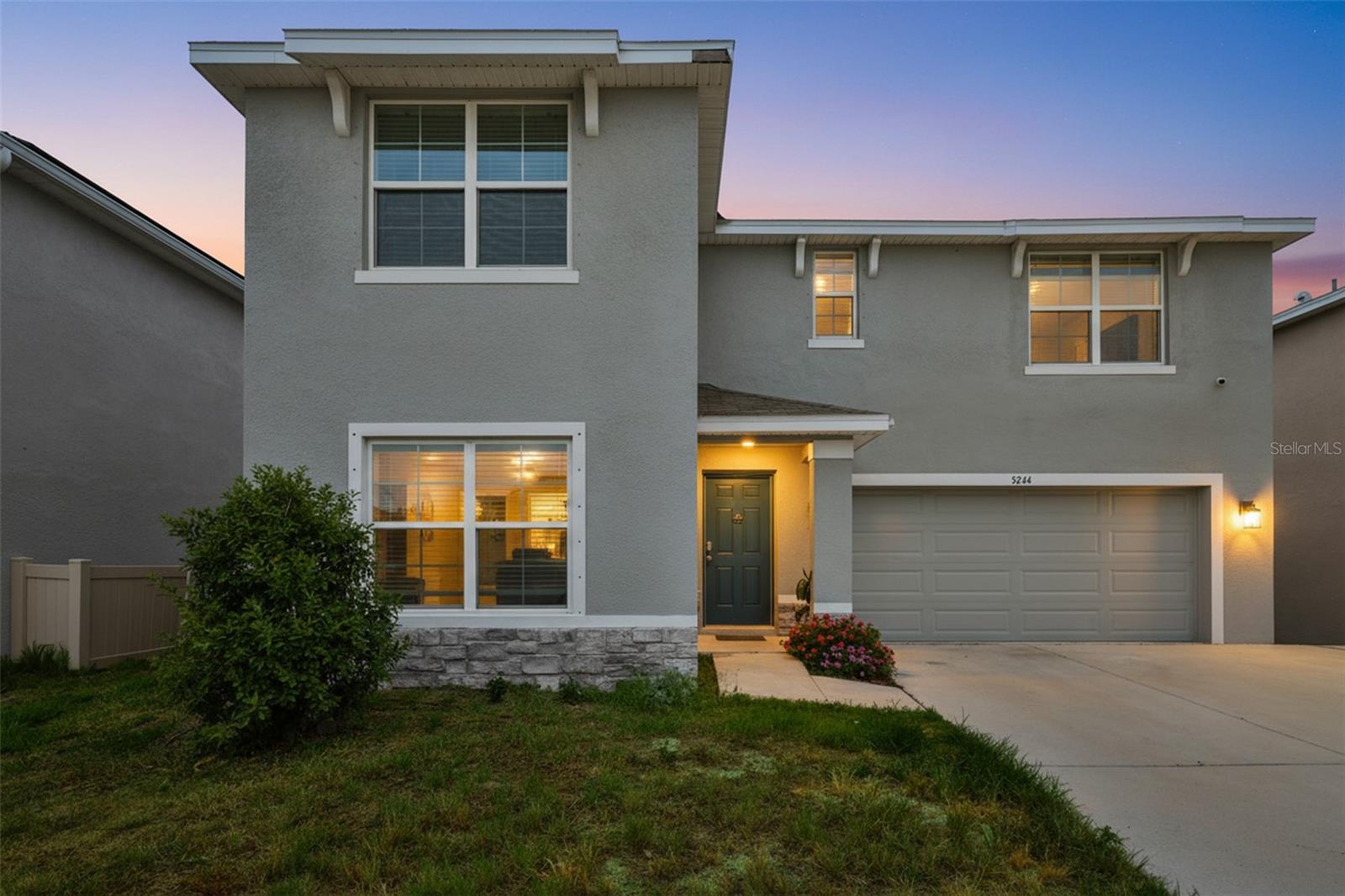 5244 Fiddle Fig Ave