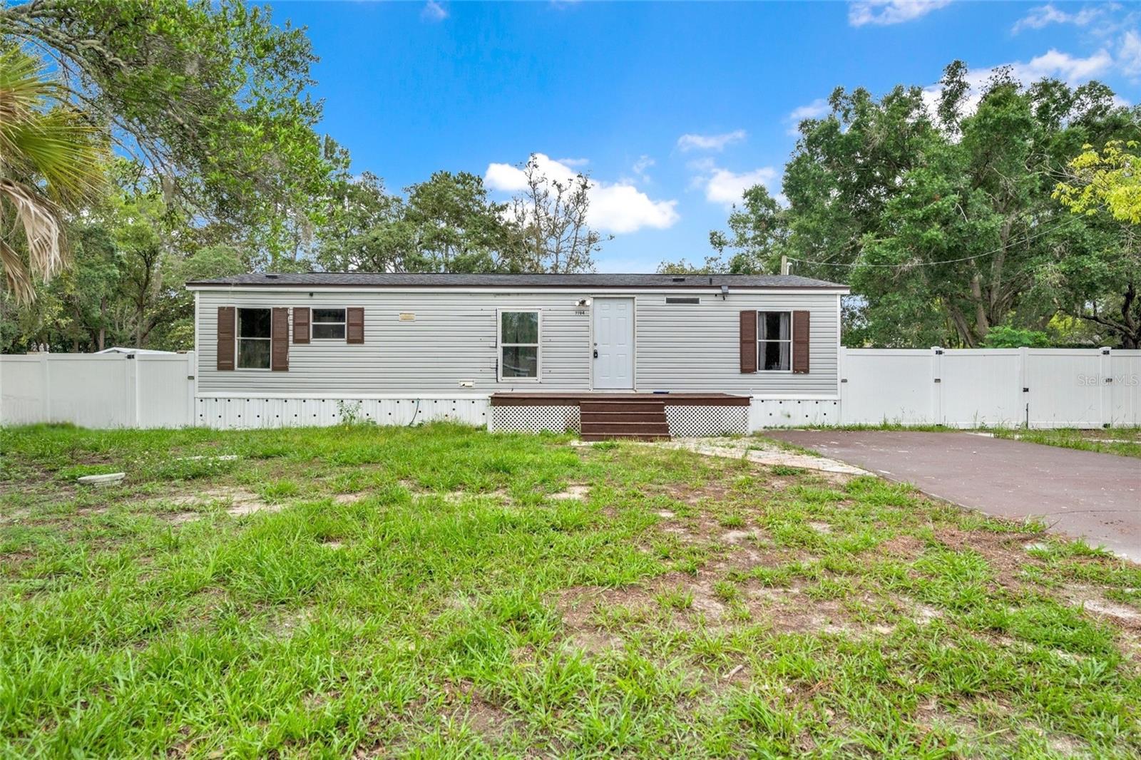 7194 Sealawn Dr