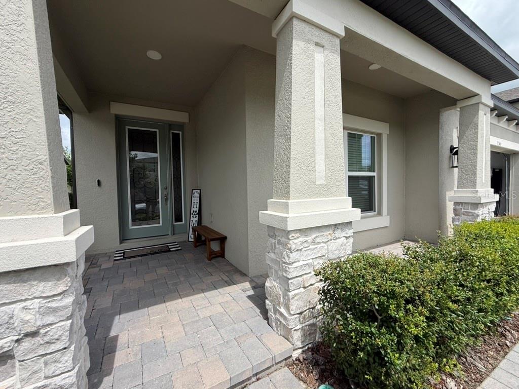 7749 Bronze Oak Dr