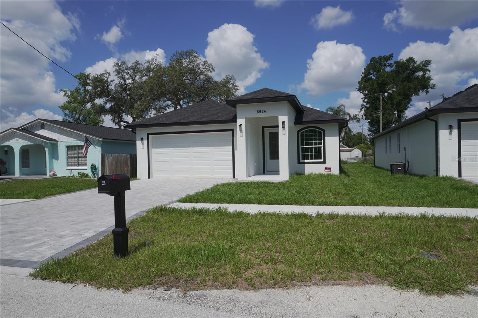 8924 N Orleans Ave