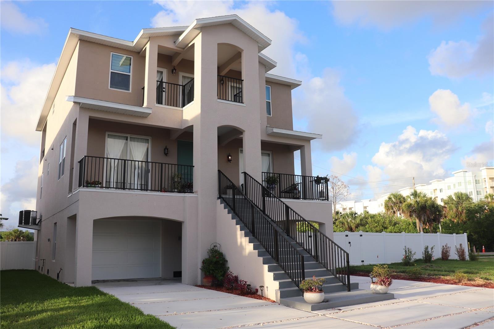 5324 Jobeth Dr