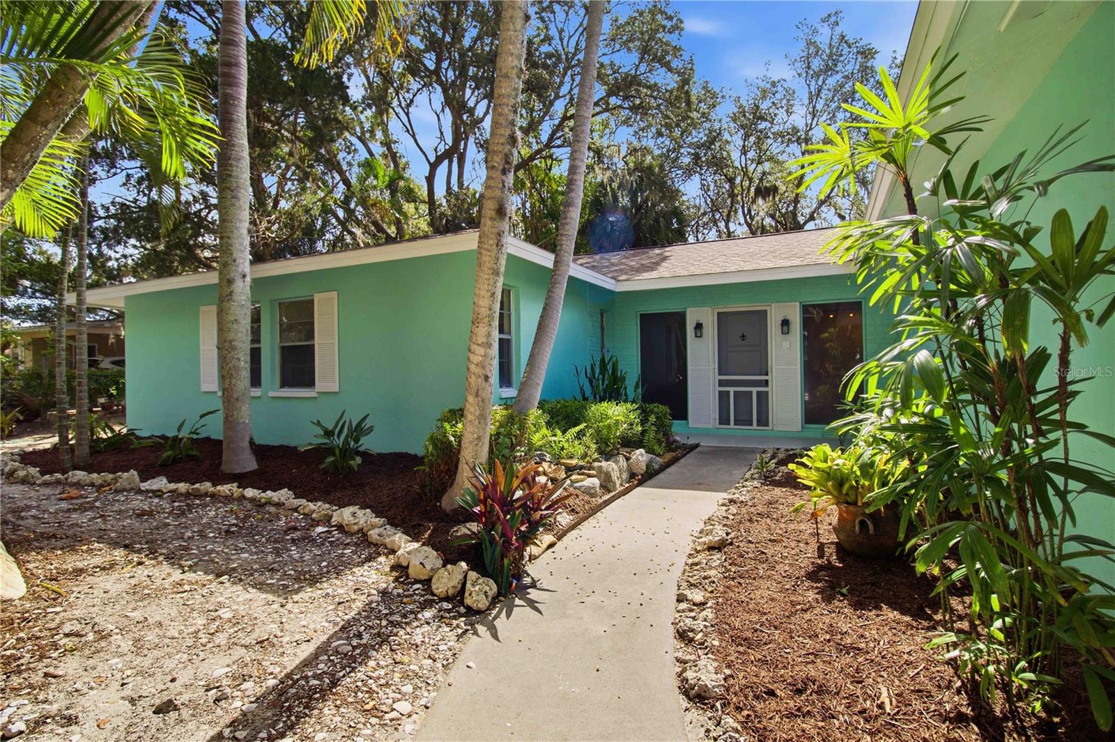 3629 Egerton Cir
