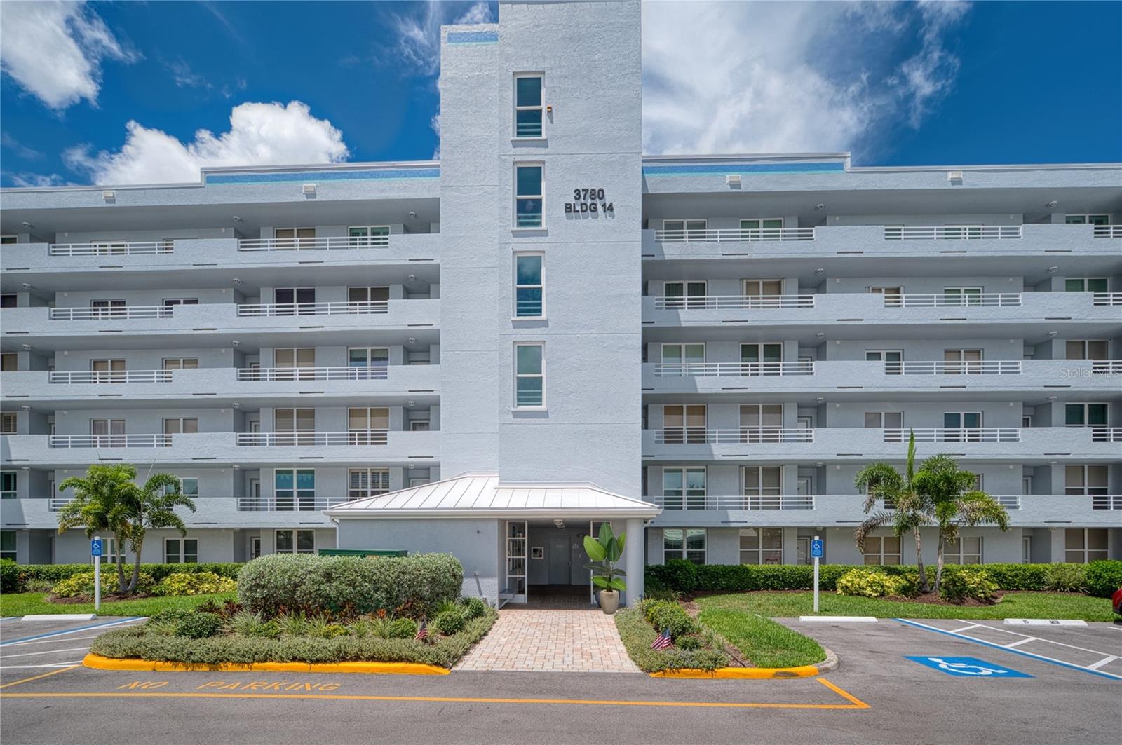 3780 Pinebrook Cir #504