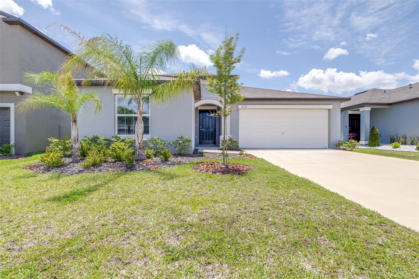 4312 Fabulous Finch Ln