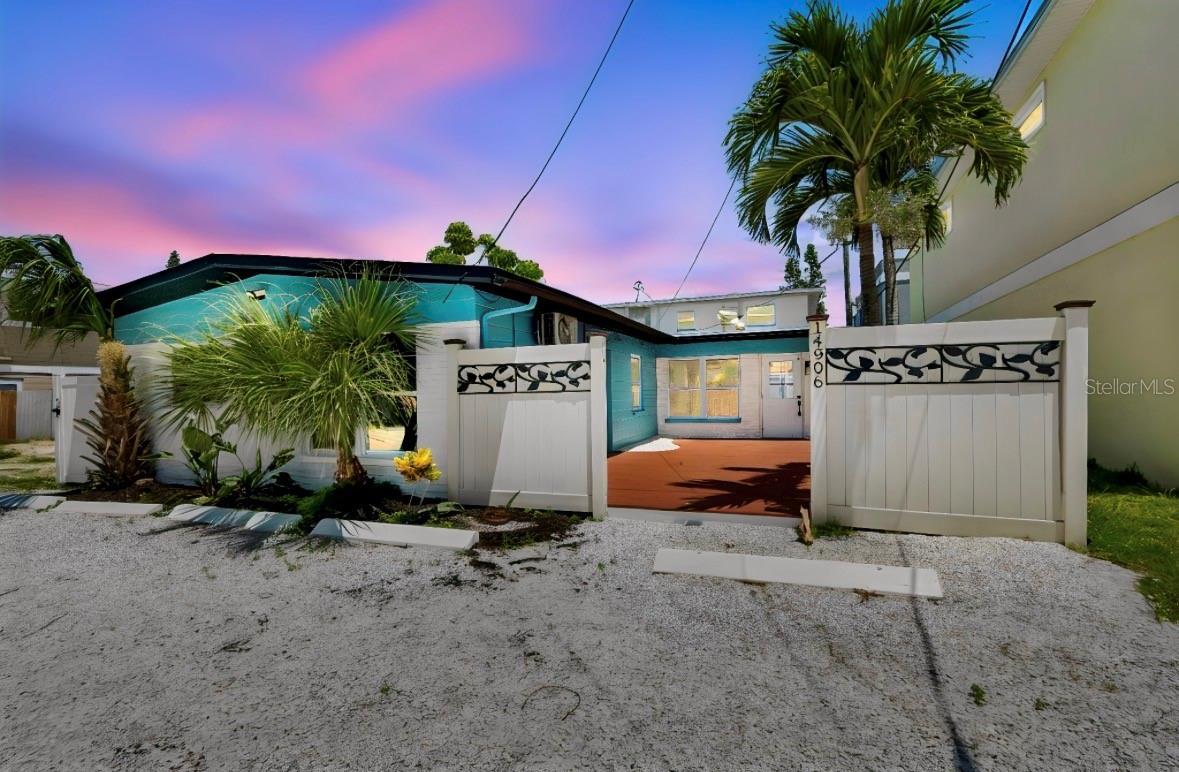 14906 N Bayshore Dr